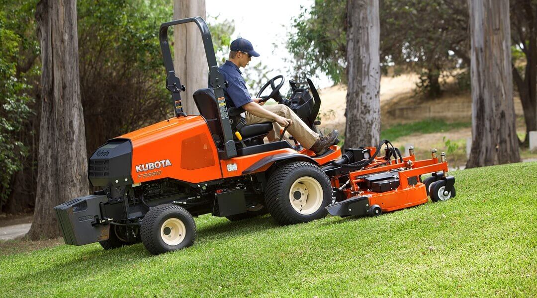 Votre véhicule côte à côte Kubota pour chaque terrain